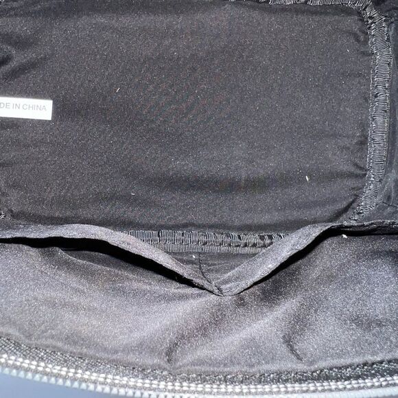 NEW Izak Cosmetic Case - Picture 8 of 9